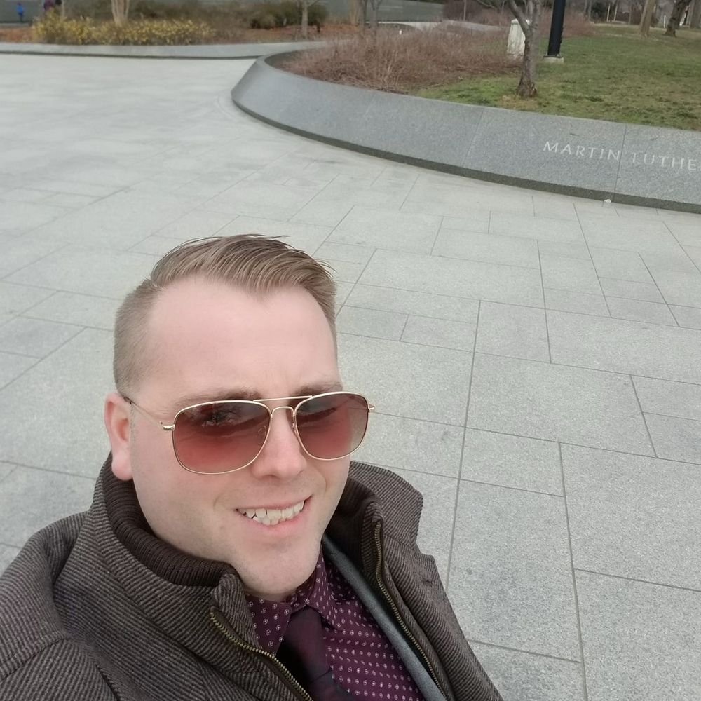 Meet your Posher, Philip